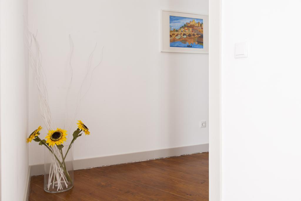 Downtown Cozy Apartment Lisbon Room photo